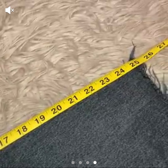 Levi’s Ribcage Straight-Leg Jeans - Picture 4 of 4